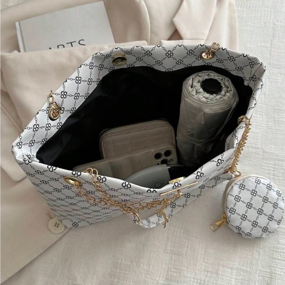 ⚠️Clearance Chain Shoulder Tote Bag Elegant White Patterned Bag with Gold Chain - Picture 10 of 11